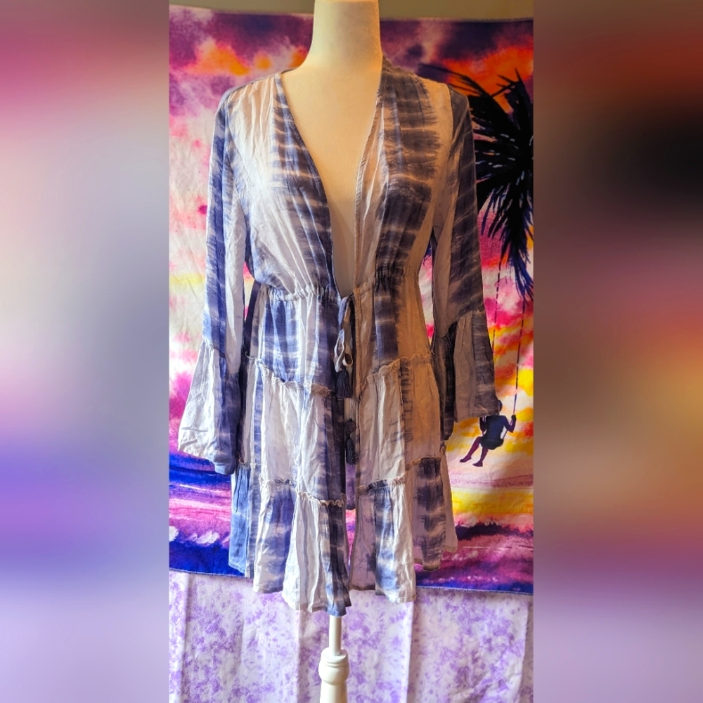 Blue Island Beach Cover up Size M. NWOT